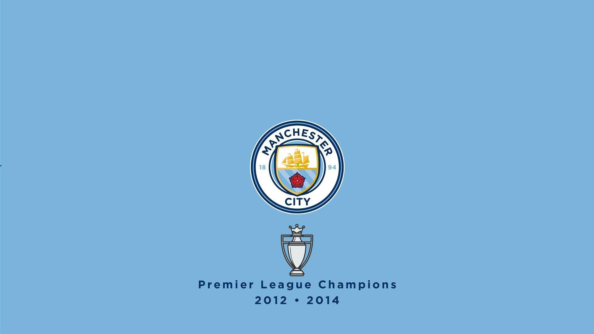 夜读足球史，三位传奇巨星，你没看过他们踢球，但他们强得惊人