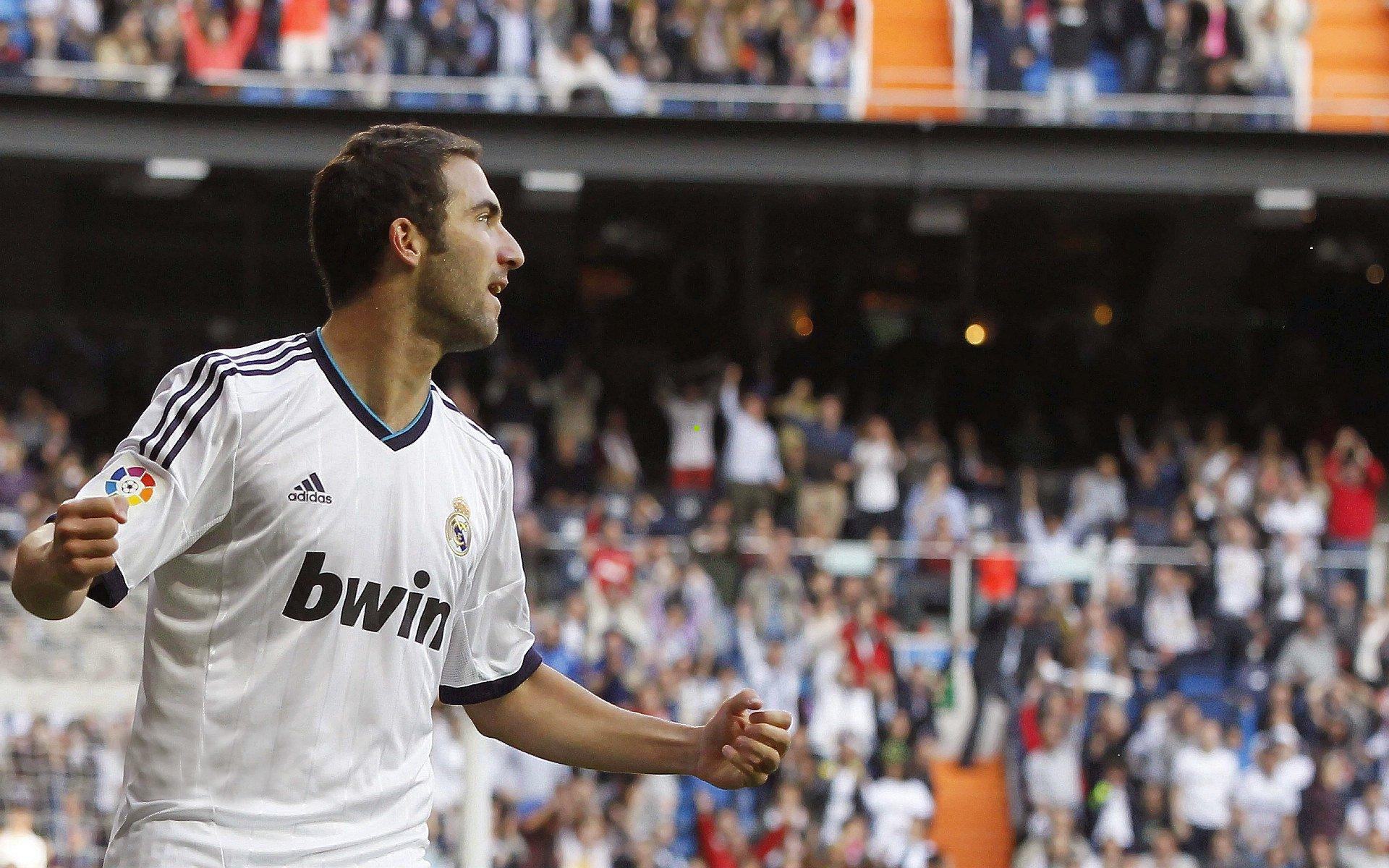 【pg电子】快船困局，哈登无奈折射体系之殇，伦纳德惊险过关凸显隐忧，卢指导变革刻不容缓