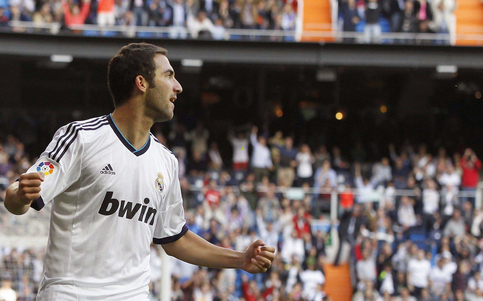 日本足球的欧洲化征程，亚洲绿茵的蜕变与挑战